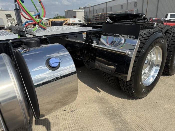 2026 Peterbilt 589 - image 24