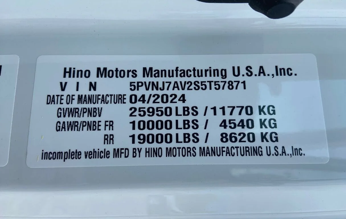 2025 Hino L6 in Buffalo, NY — photo 2