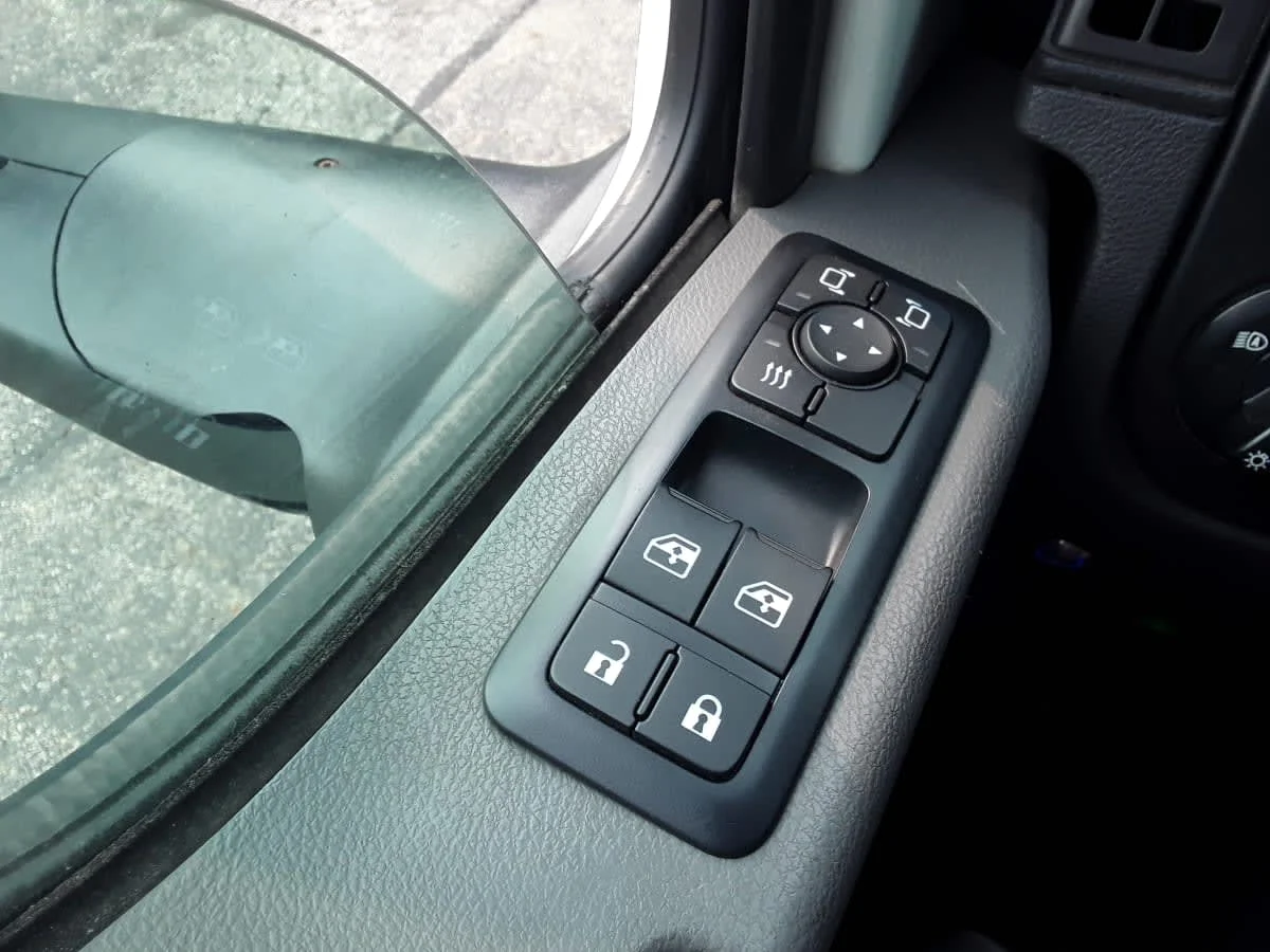 2020 International LT in Hilliard, OH — photo 11