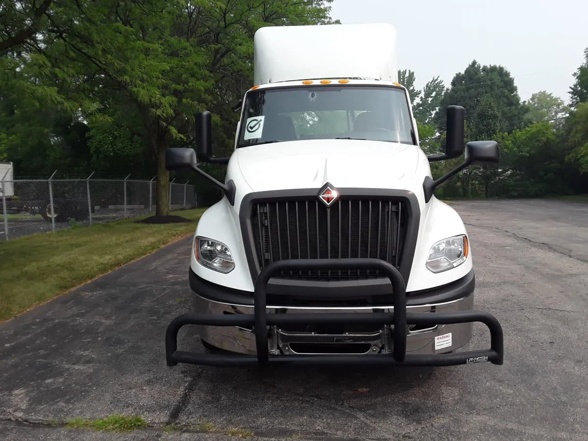 2020 International LT in Hilliard, OH — photo 2