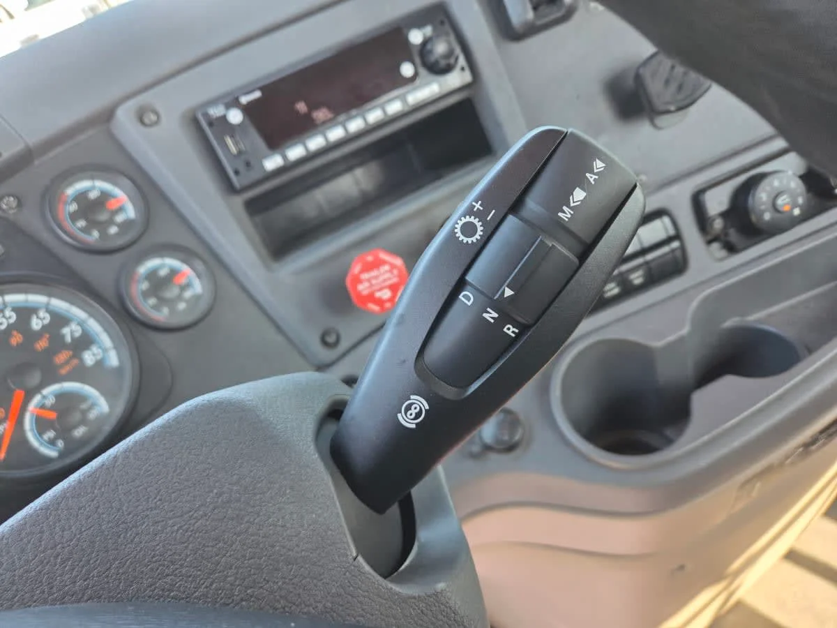 2018 Freightliner Cascadia in St. Rose, LA — photo 10