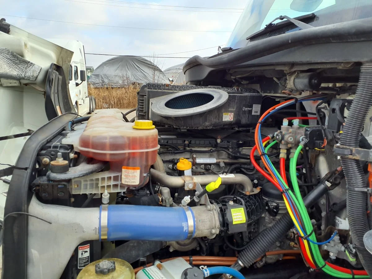 2020 Freightliner Cascadia in Indianapolis, IN — photo 8