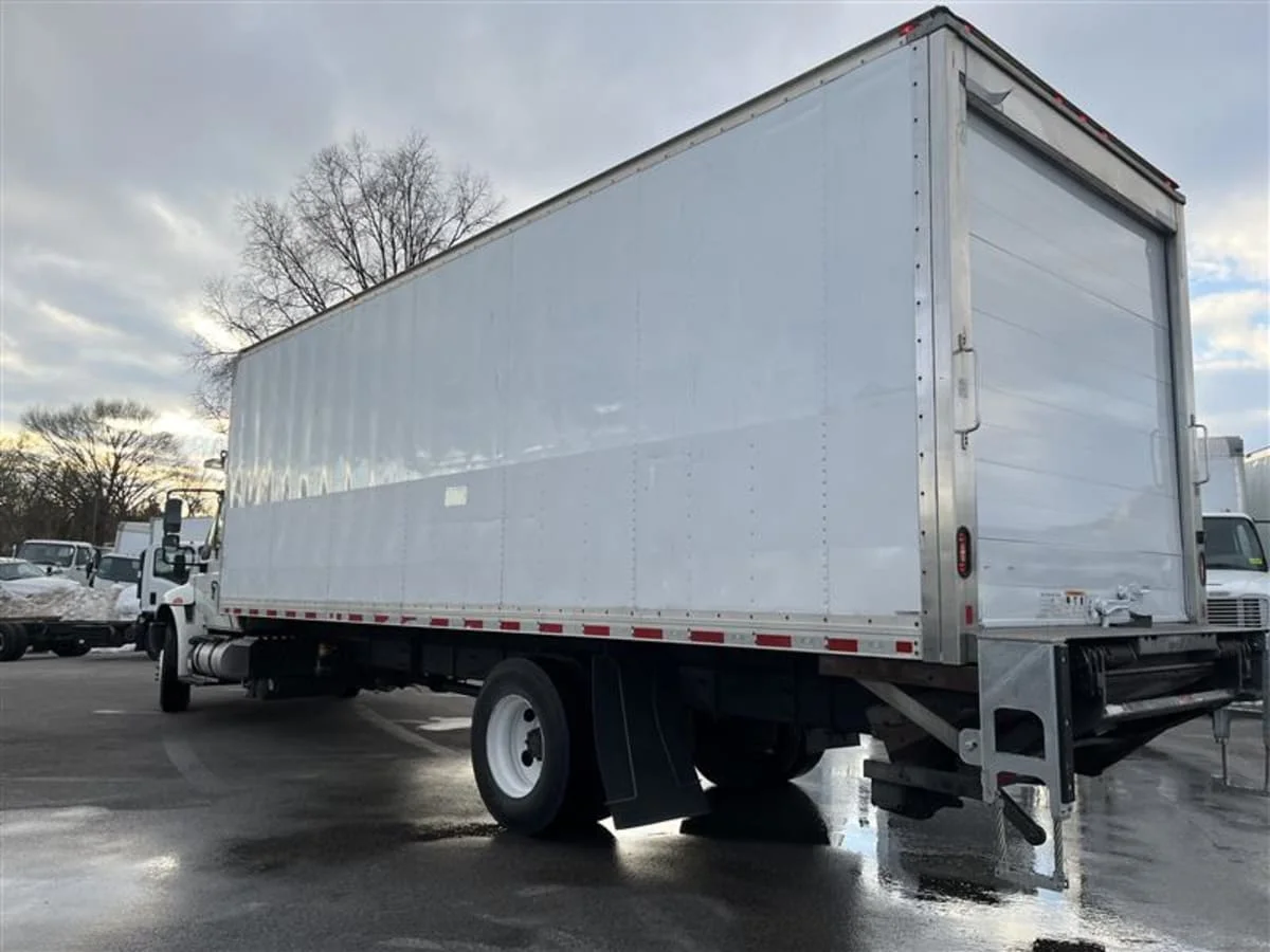 2018 International 4300 in Beltsville, MD — photo 6