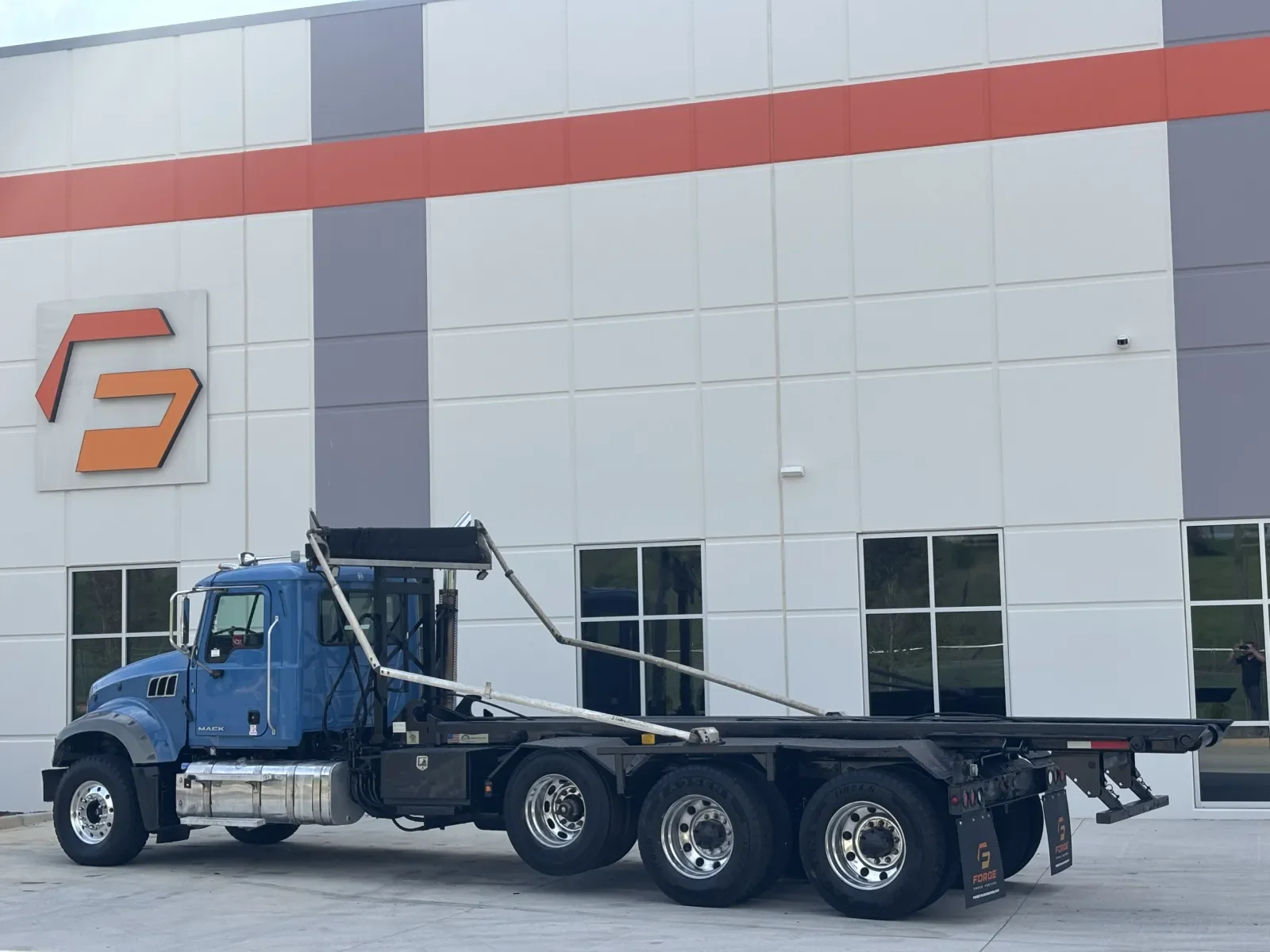 2015 Mack Granite in Greer, SC — photo 6