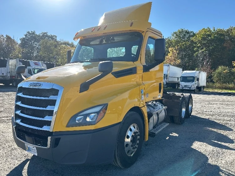 2019 Freightliner in Braintree, MA — photo 3