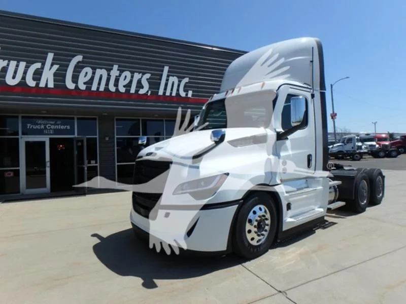 2027 Freightliner Cascadia