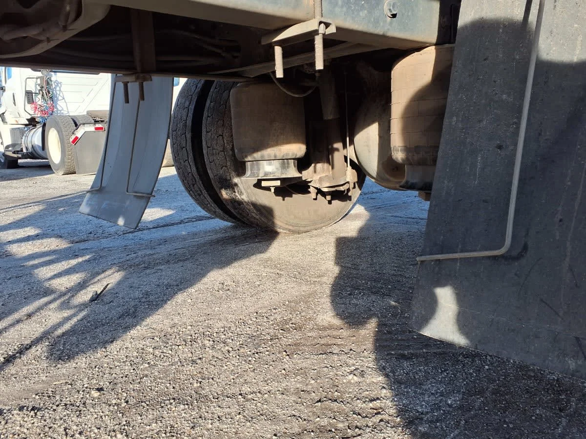 2020 International MV - image 15