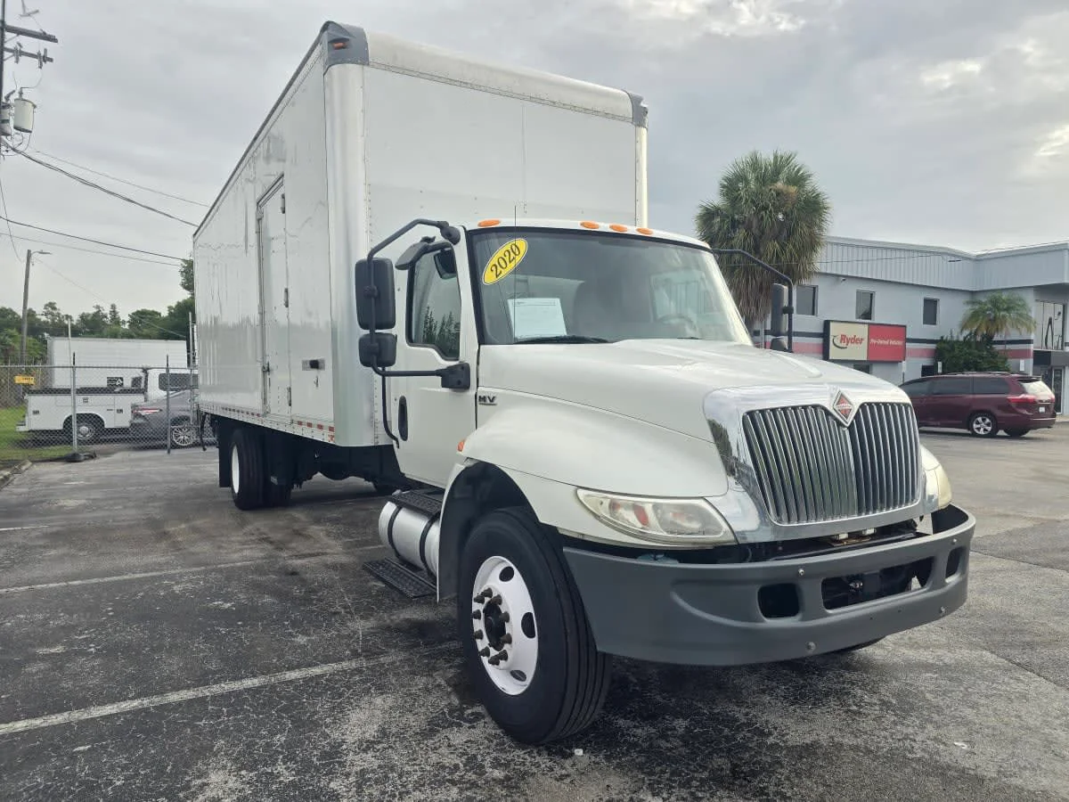 2020 International MV in Tampa, FL