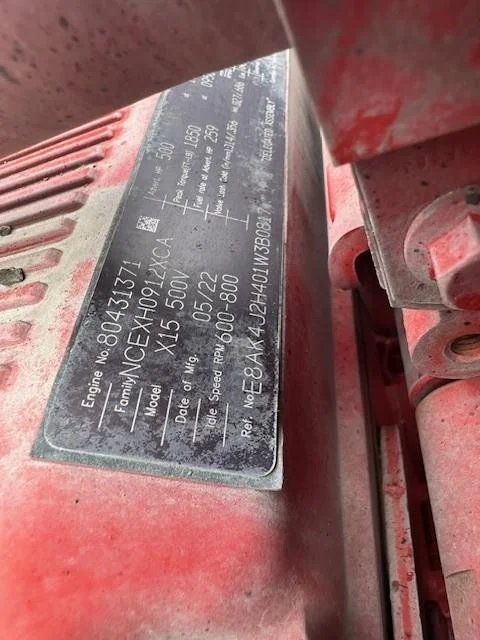 2023 Peterbilt 389 in Fontana, CA — photo 4
