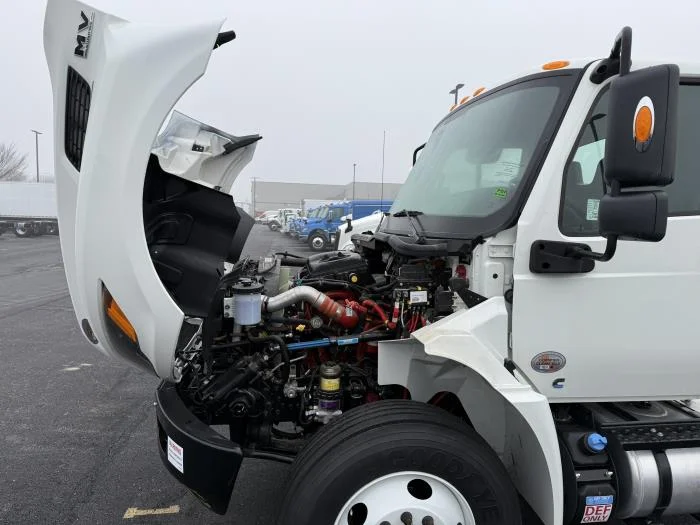 2025 International MV - image 16