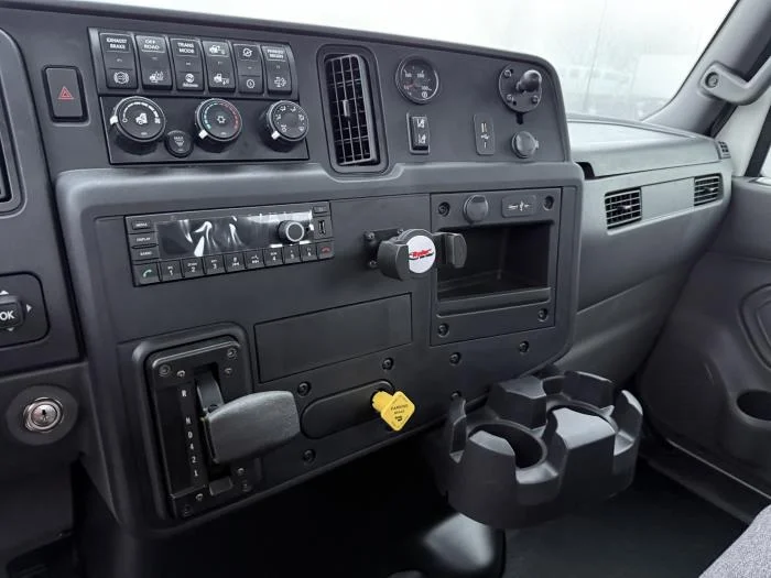 2025 International MV - image 10