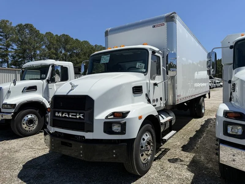 2026 Mack in Greensboro, NC — photo 10