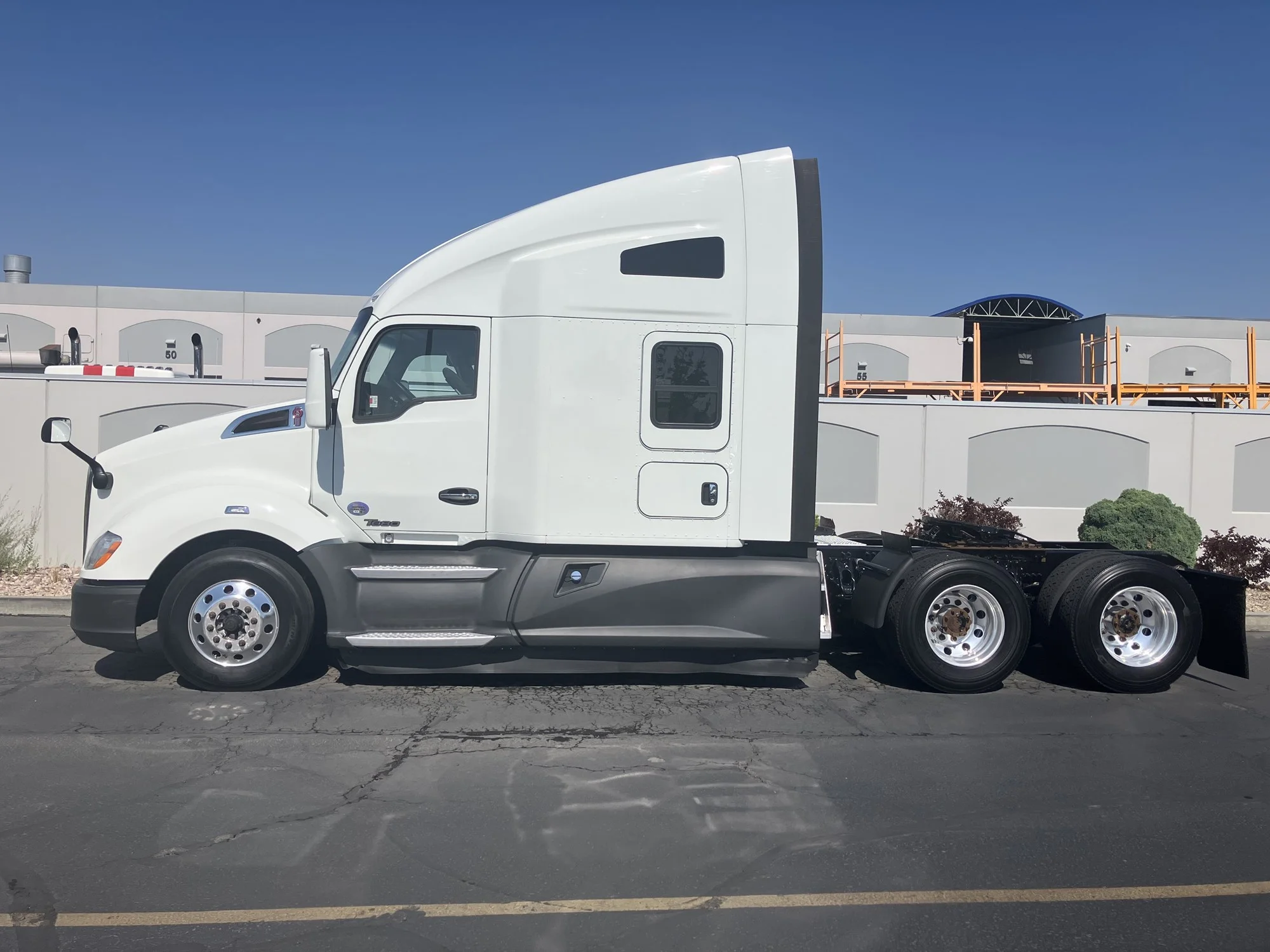 2021 Kenworth T680