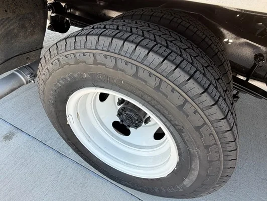 2022 Ford E-Series in Englewood, CO — photo 22