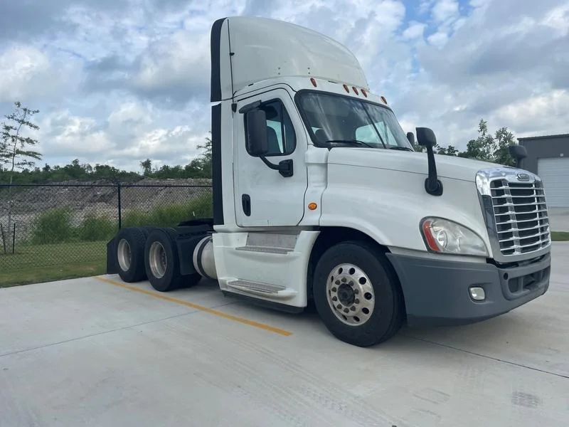 2016 Freightliner Cascadia