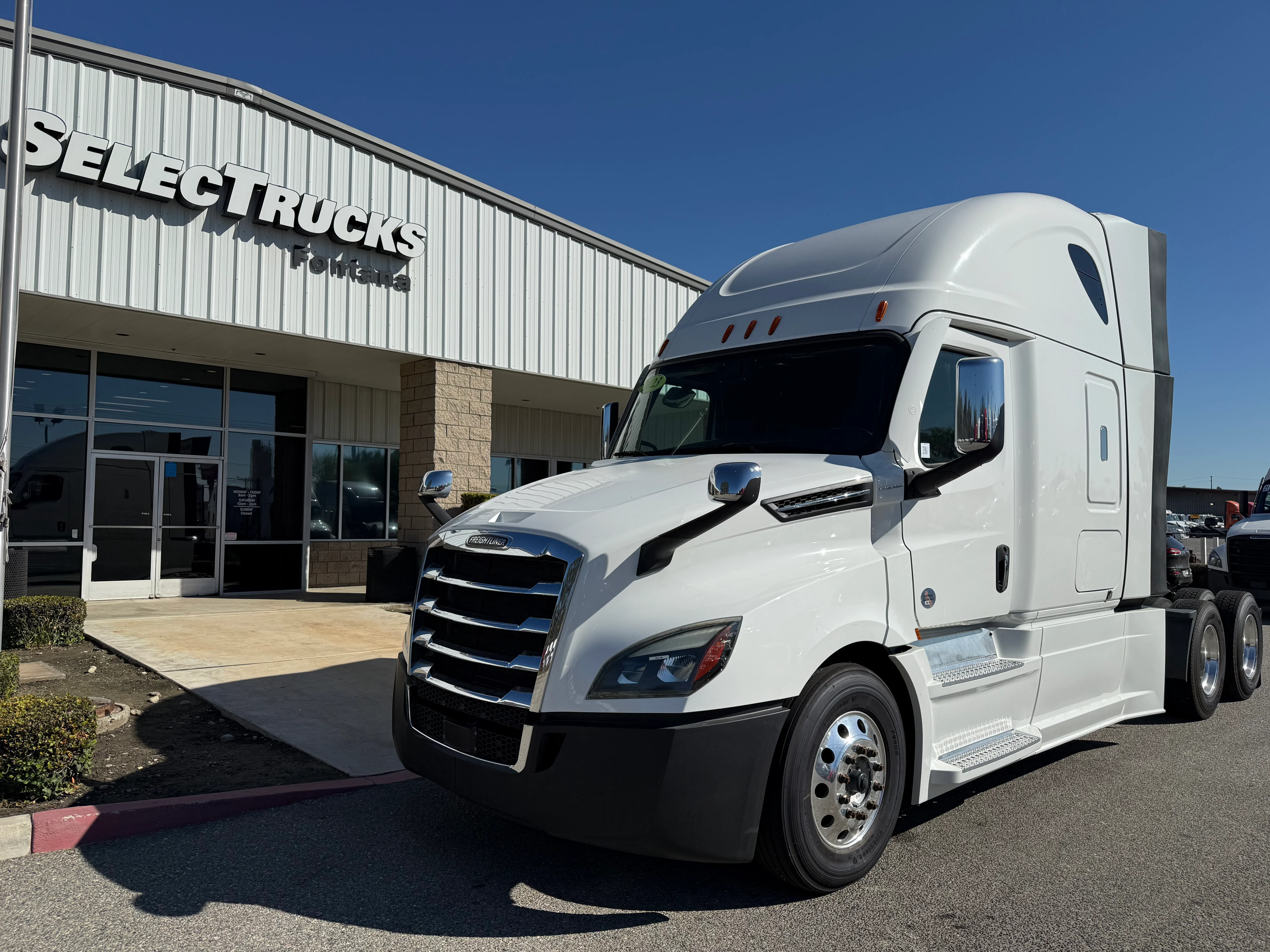 2023 Freightliner Cascadia in Selectrucks Fontana, CA