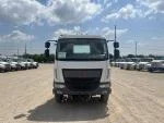 2025 Peterbilt 220EV — photo 10