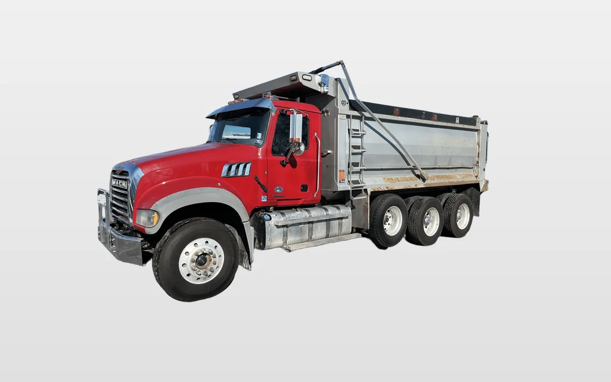 2019 Mack Granite - image 1