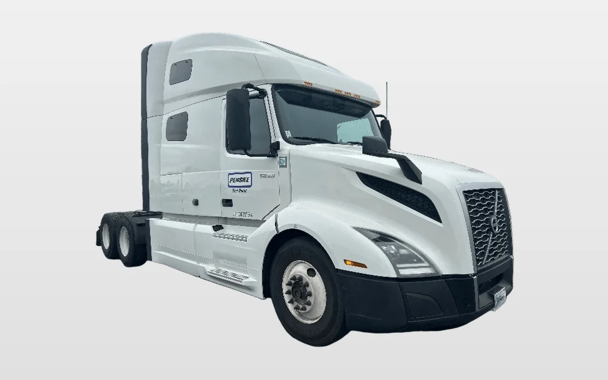 2022 Volvo VNL 760 - image 1
