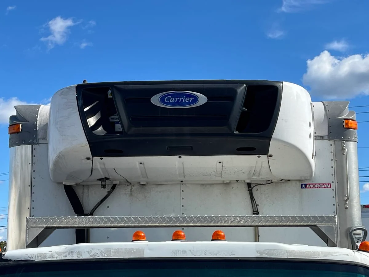 2018 Isuzu NPR - image 7