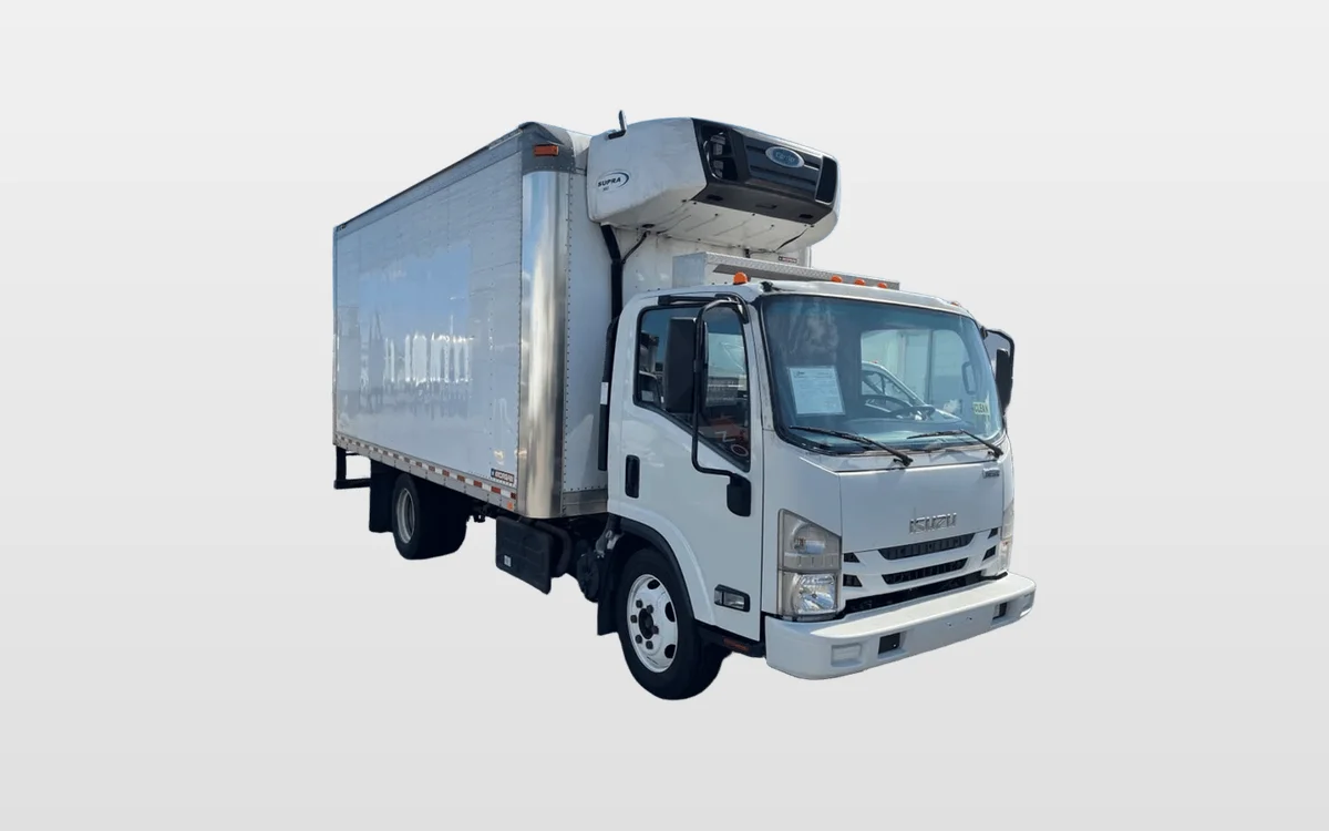2018 Isuzu NPR - image 1