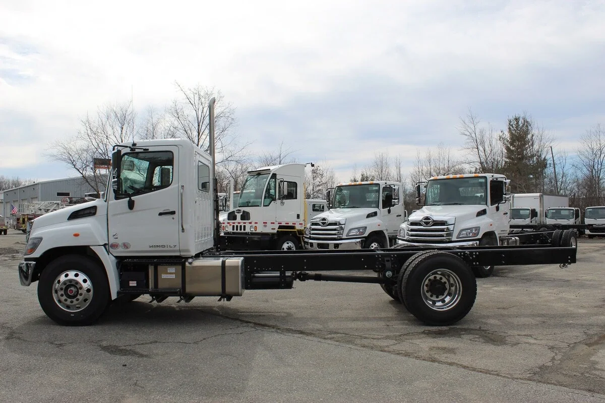 2025 Hino L7 - image 6