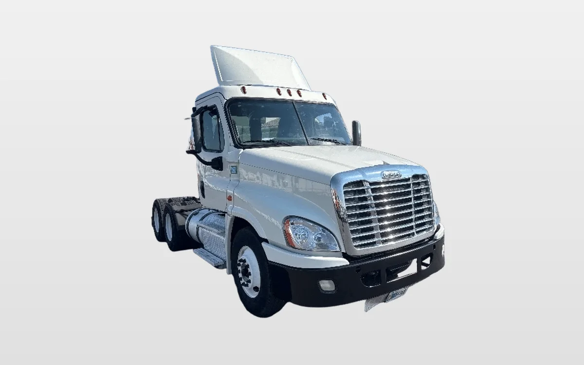 2018 Freightliner - image 1