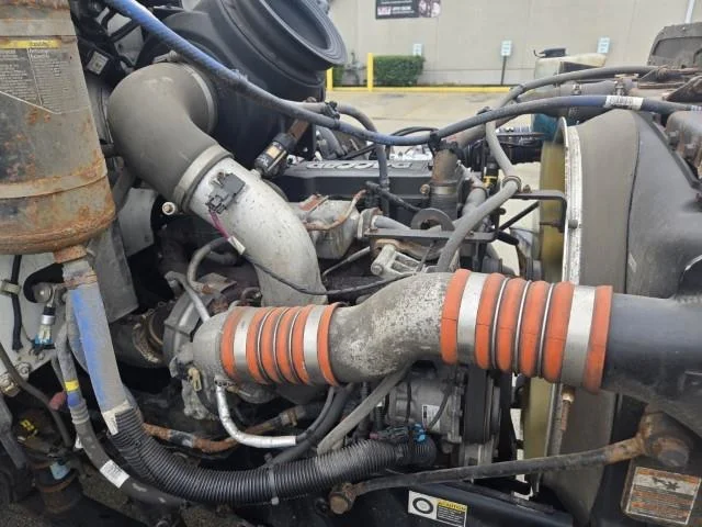 2018 Peterbilt 337 — photo 15