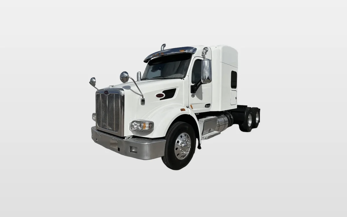 2021 Peterbilt 567 - image 1