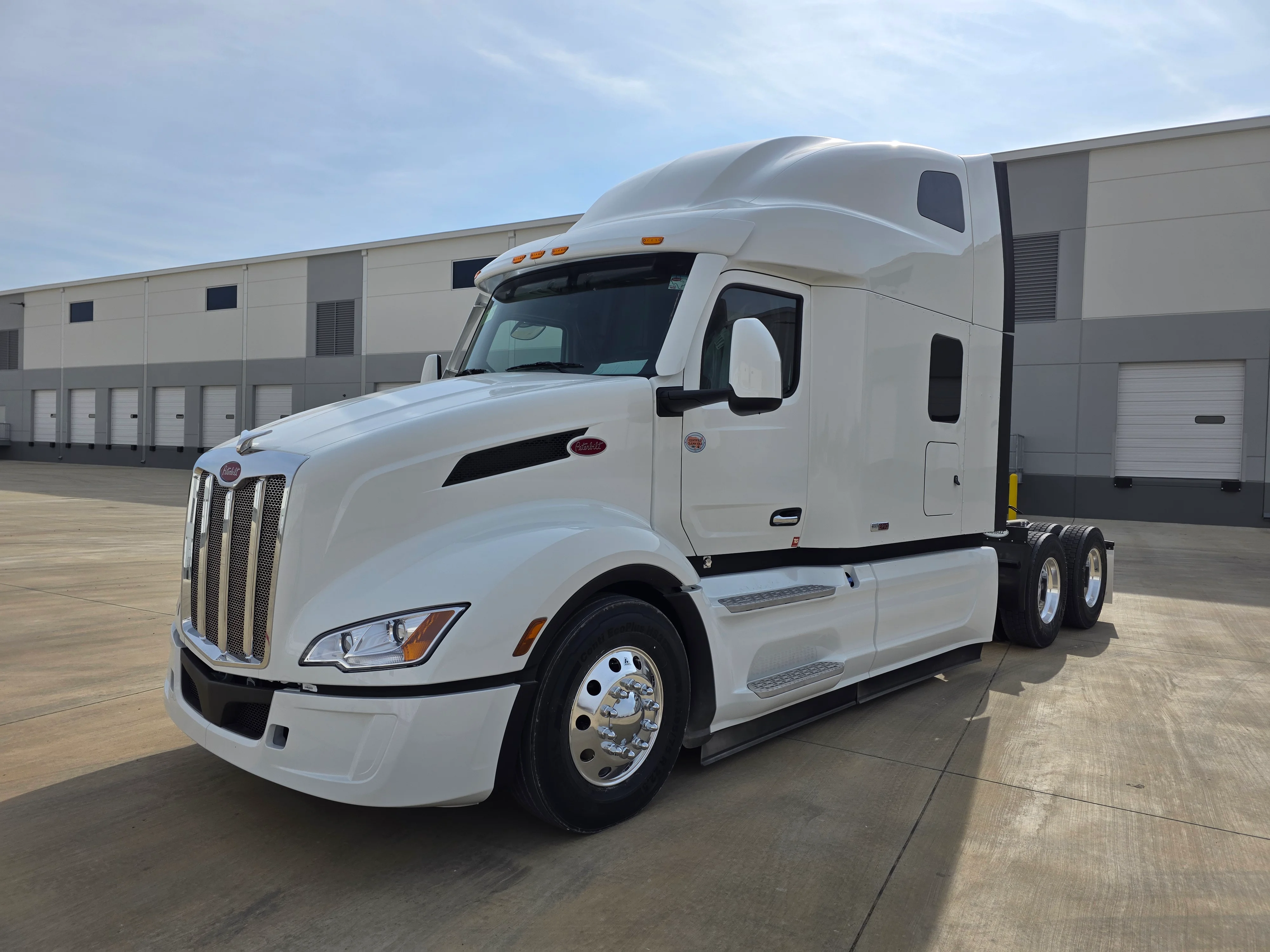 2027 Peterbilt 579 in Charlotte, NC