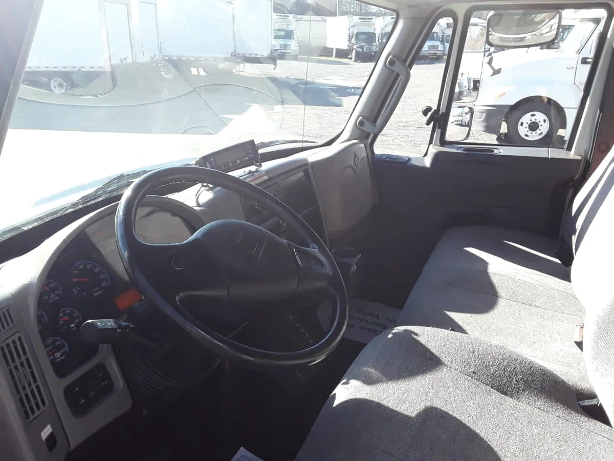 2019 International 4300 in Charlotte, NC — photo 8
