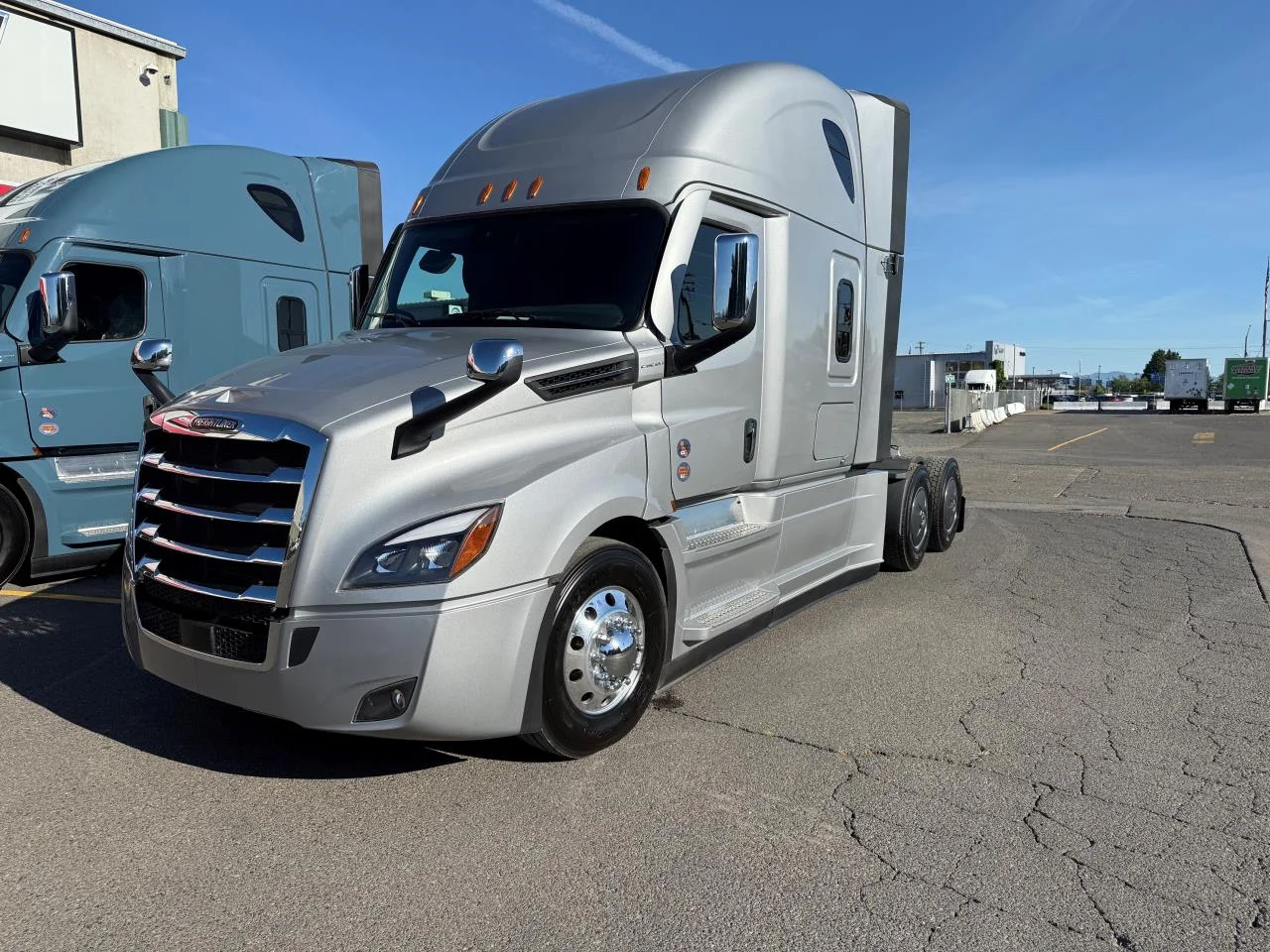 2026 Freightliner Cascadia - image 3