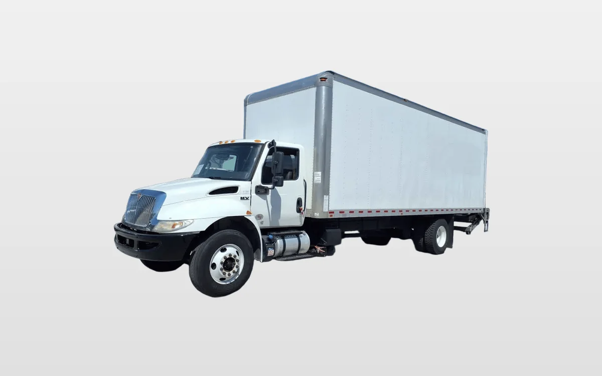 2020 International MV - image 1