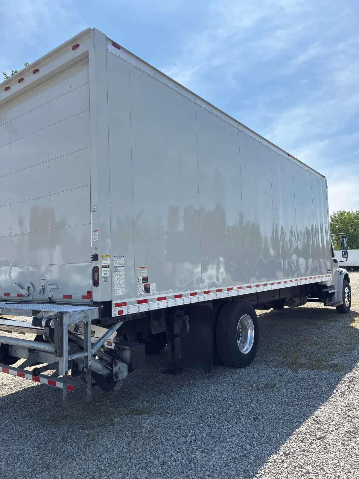 2020 Freightliner M2 106 in West Chester, OH — photo 4