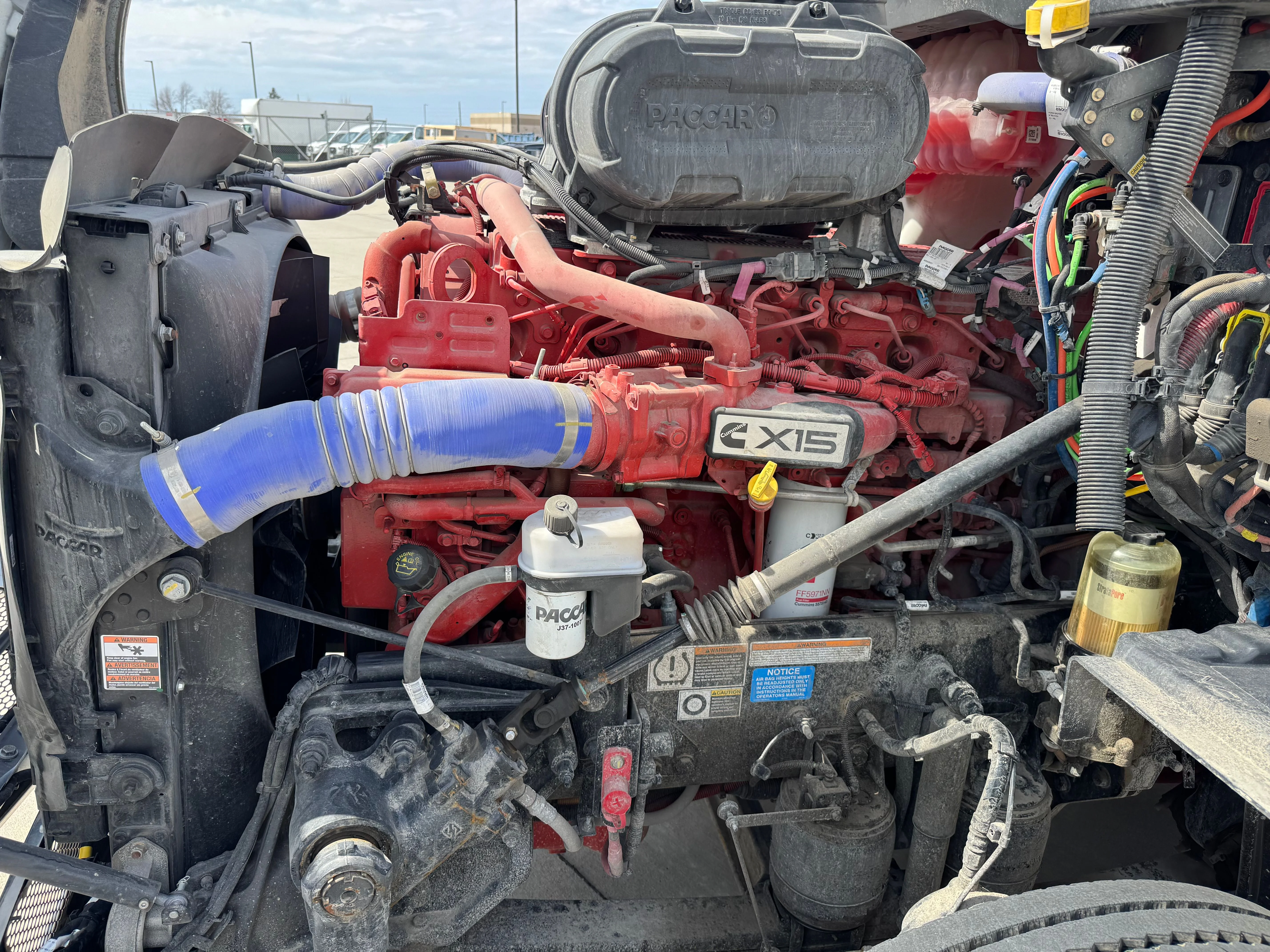 2025 Peterbilt 579 in Gretna, NE — photo 9