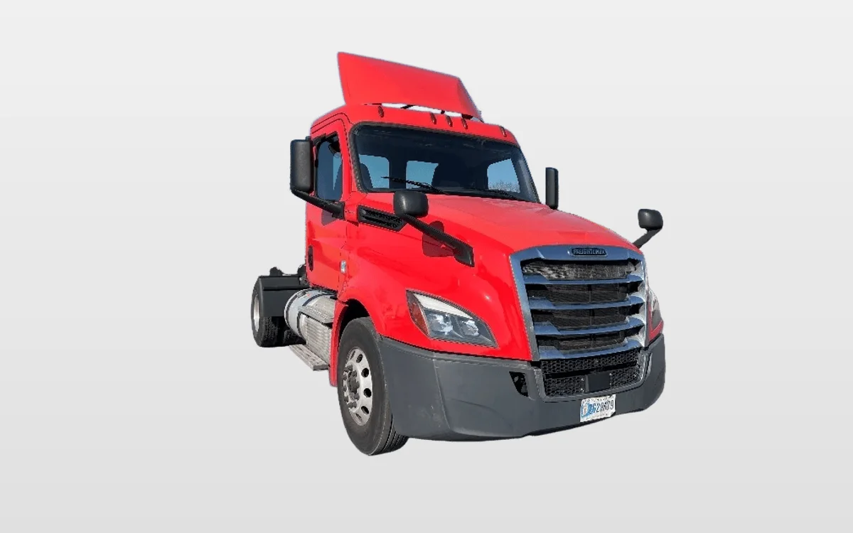 2018 Freightliner - image 1