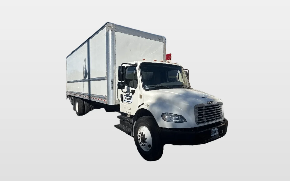 2020 Freightliner M2 106 - image 1