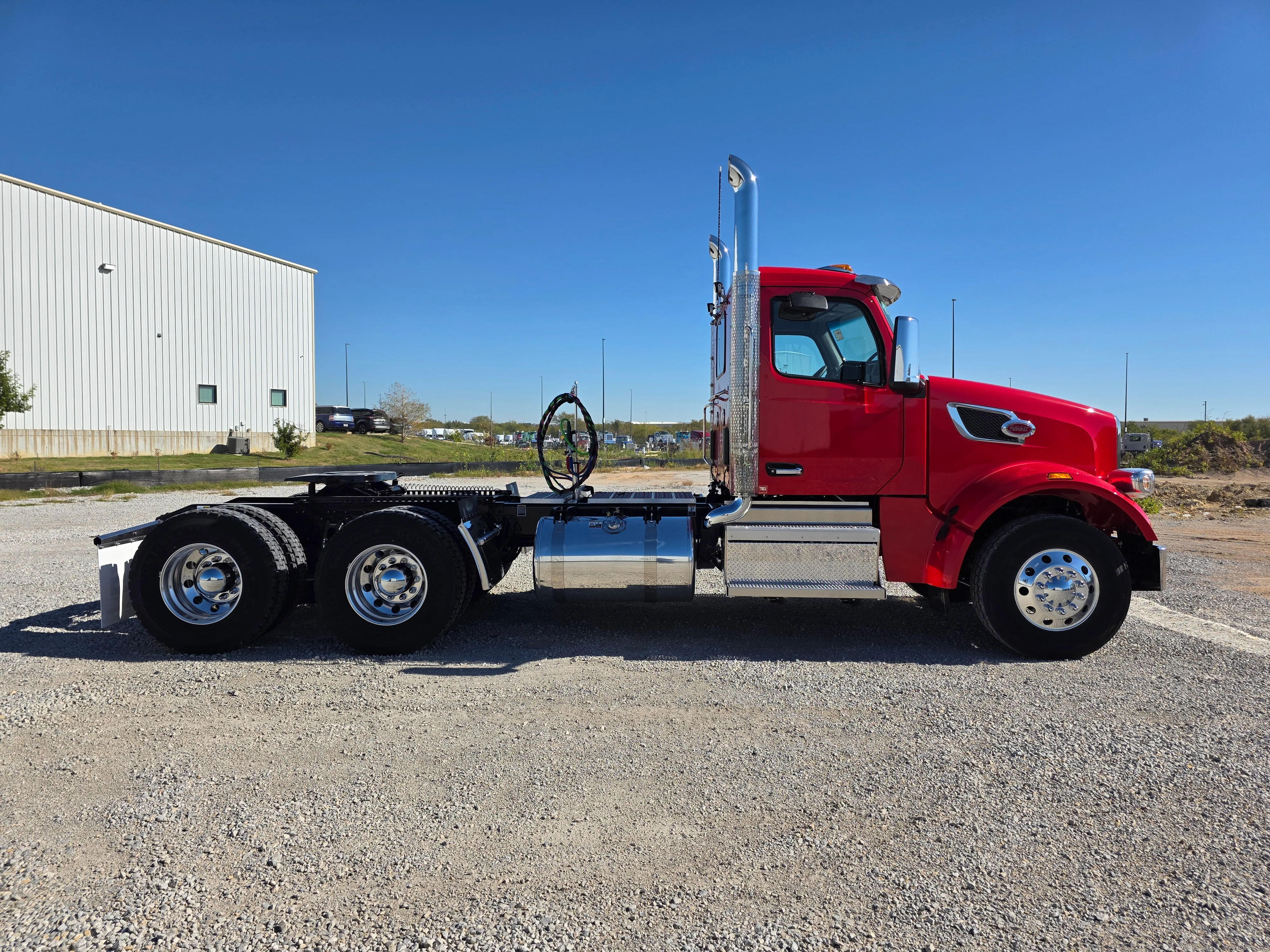 2026 Peterbilt 567 in Evansville, IN — photo 6