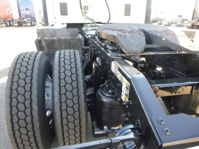 2019 Peterbilt 579 - image 22