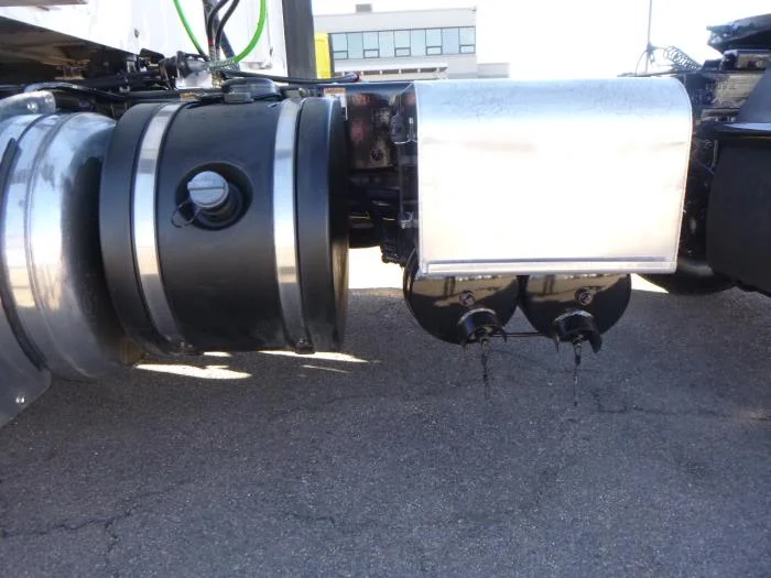 2019 Peterbilt 579 - image 20