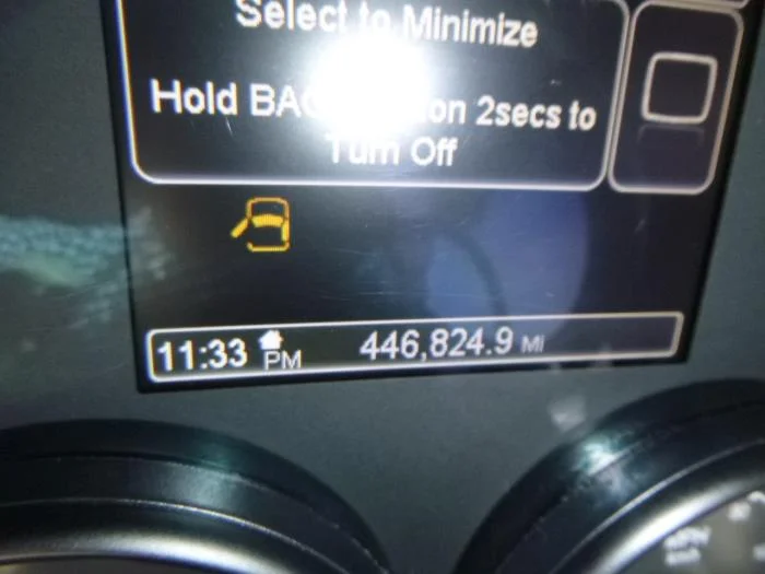 2019 Peterbilt 579 - image 13