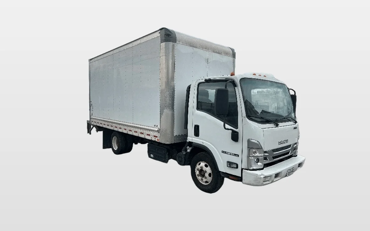 2022 Isuzu NPR - image 1