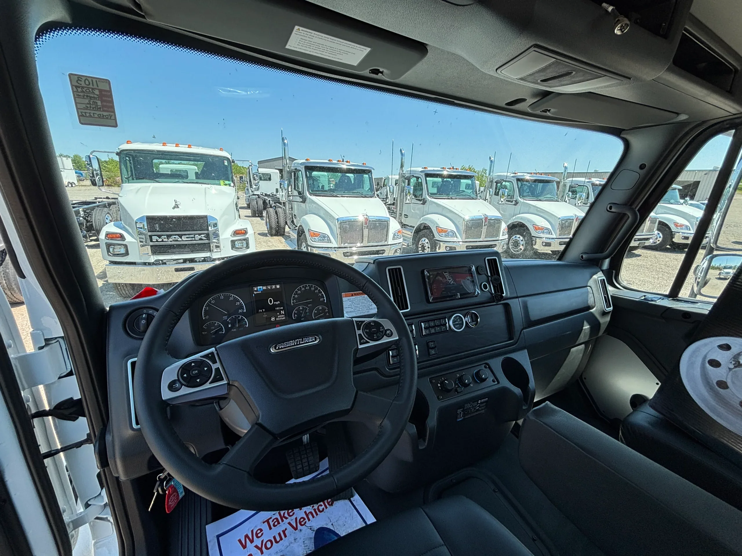 2027 Freightliner eM2 — photo 6