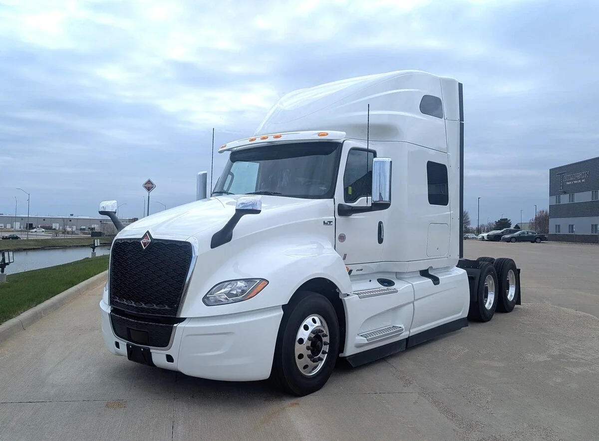 2027 International LT in Davenport, IA