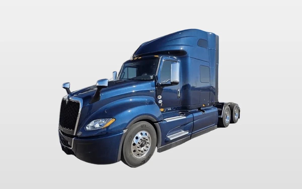 2027 International LT - image 1