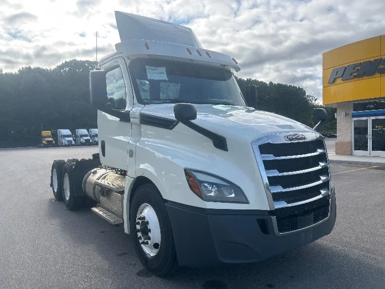 2019 Freightliner Cascadia in Byron Center, MI