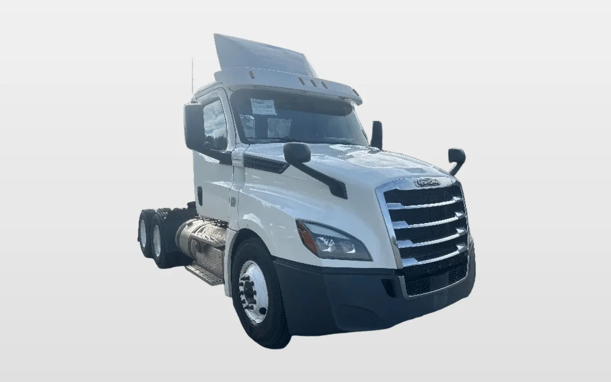 2019 Freightliner - image 1