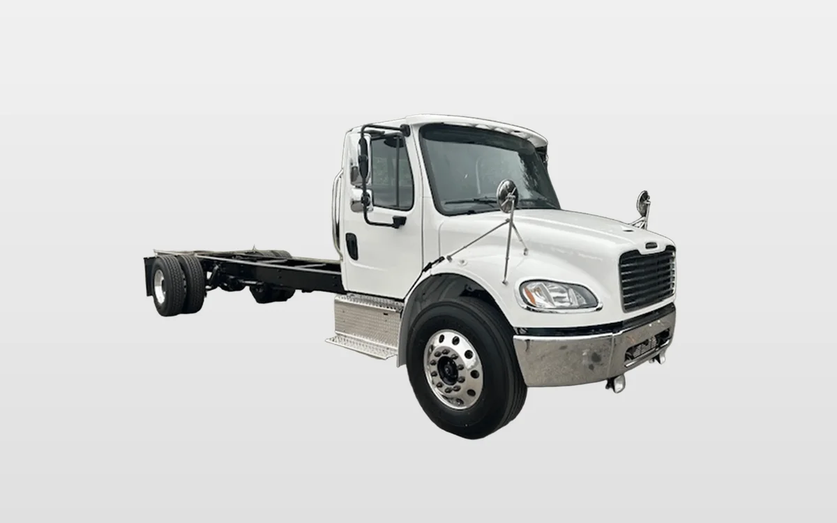 2026 Freightliner M2 106 - image 1