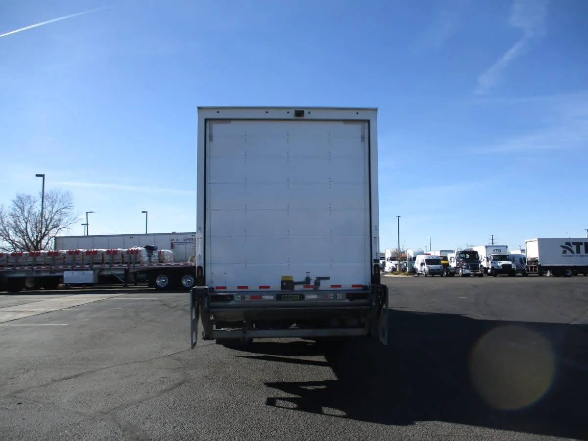 2021 Freightliner M2 106 - image 5