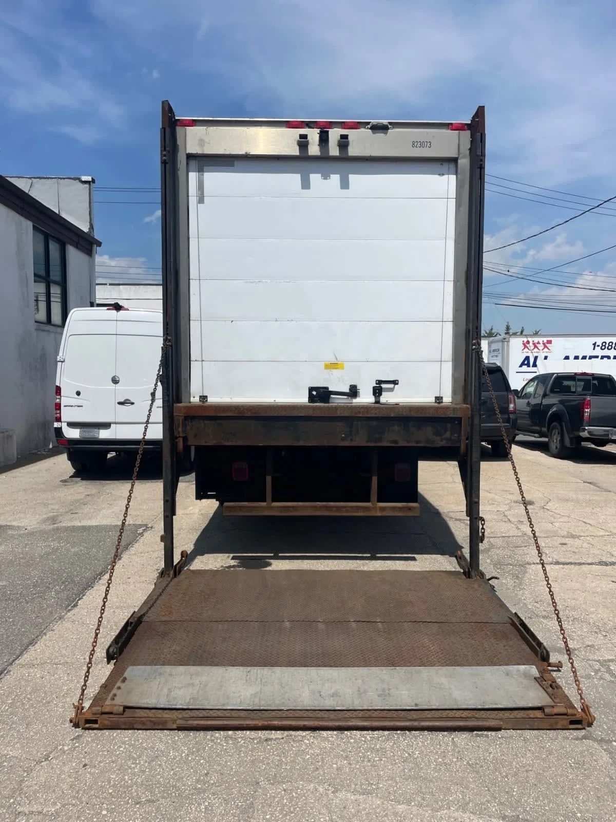 2019 Freightliner M2 106 - image 12